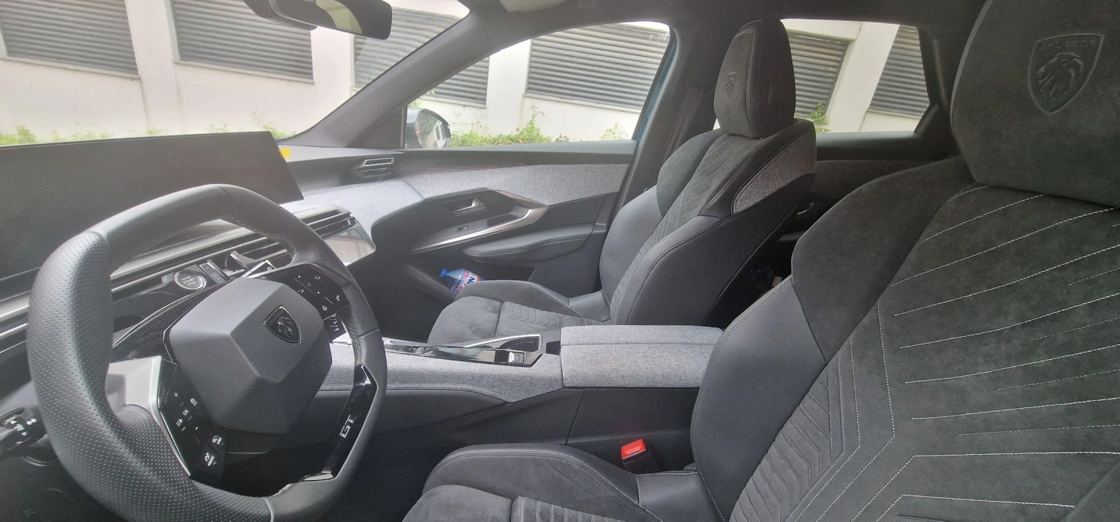 Peugeot 3008 145 48v Hybrid - Matrix/Масаж - всички екстри  - изображение 9