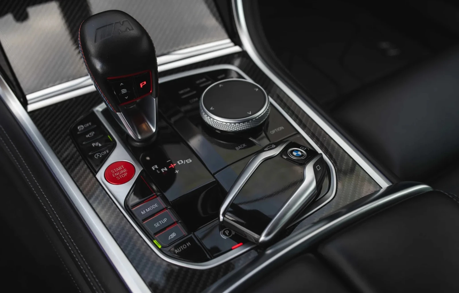 BMW M8 Gran Coupe xDrive - изображение 7