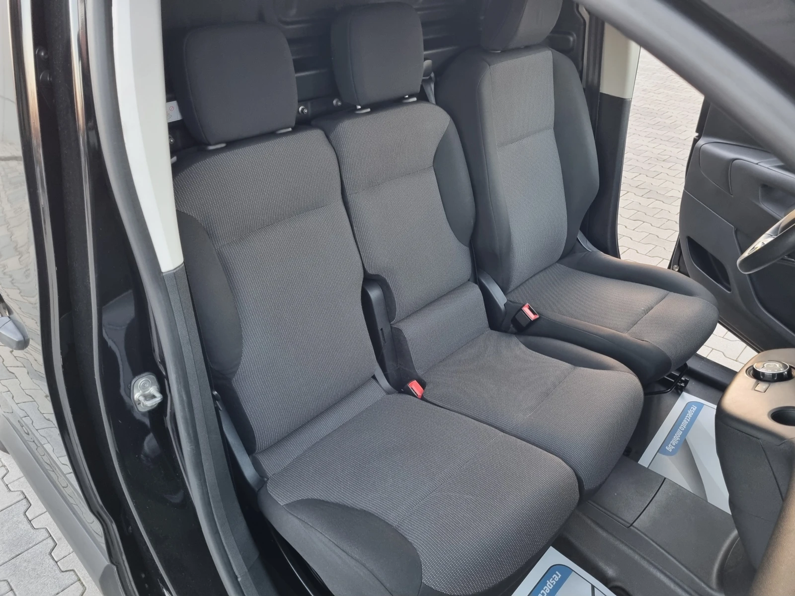 Citroen Berlingo 1.5HDi-131ps EAT8 / 2021�. �������� �������! | Mobile.bg � ����������� 13