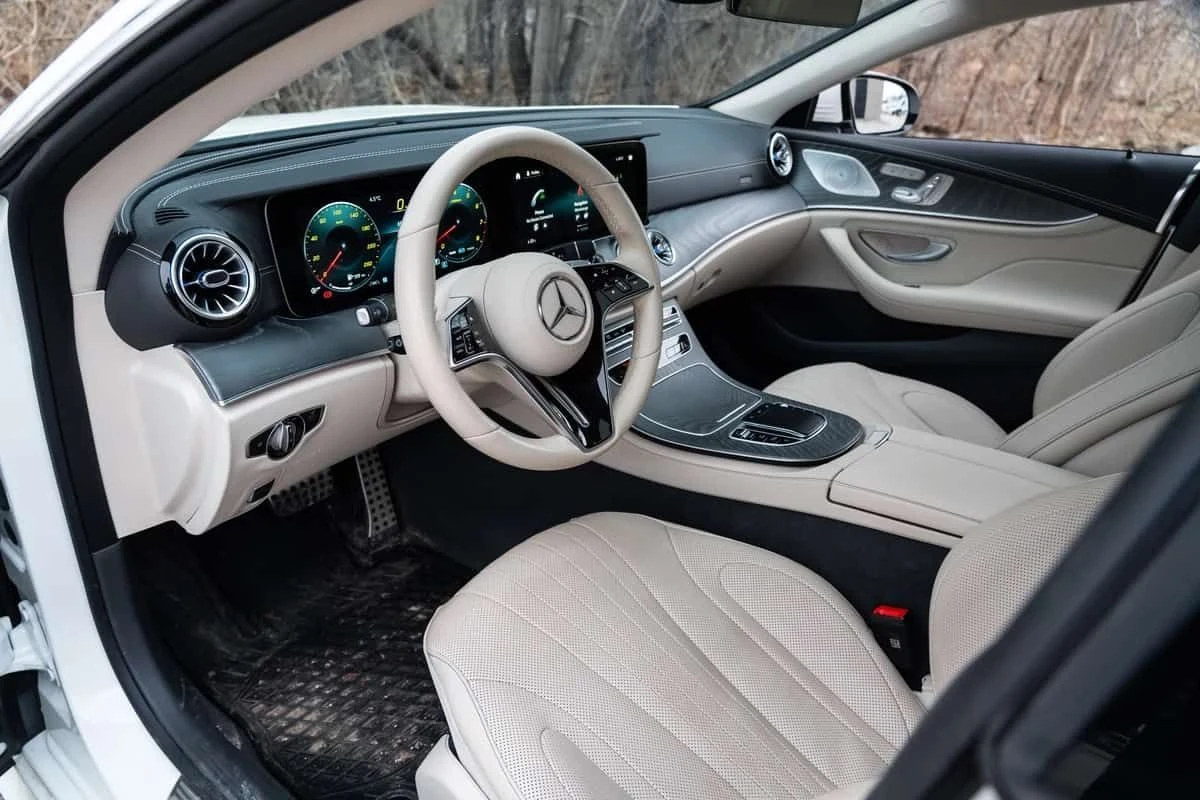 Mercedes-Benz CLS 450 * ДИСТОРНИК* ПОДГРЕ* ОБДУХВАНЕ* , снимка 9 - Автомобили и джипове - 54053820