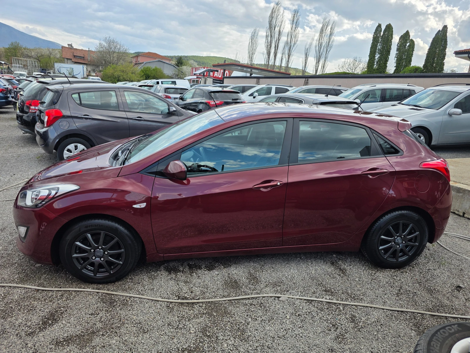 Hyundai I30 1.6CRDI 110K.C EURO6 TOP!, снимка 4 - Автомобили и джипове - 54229380