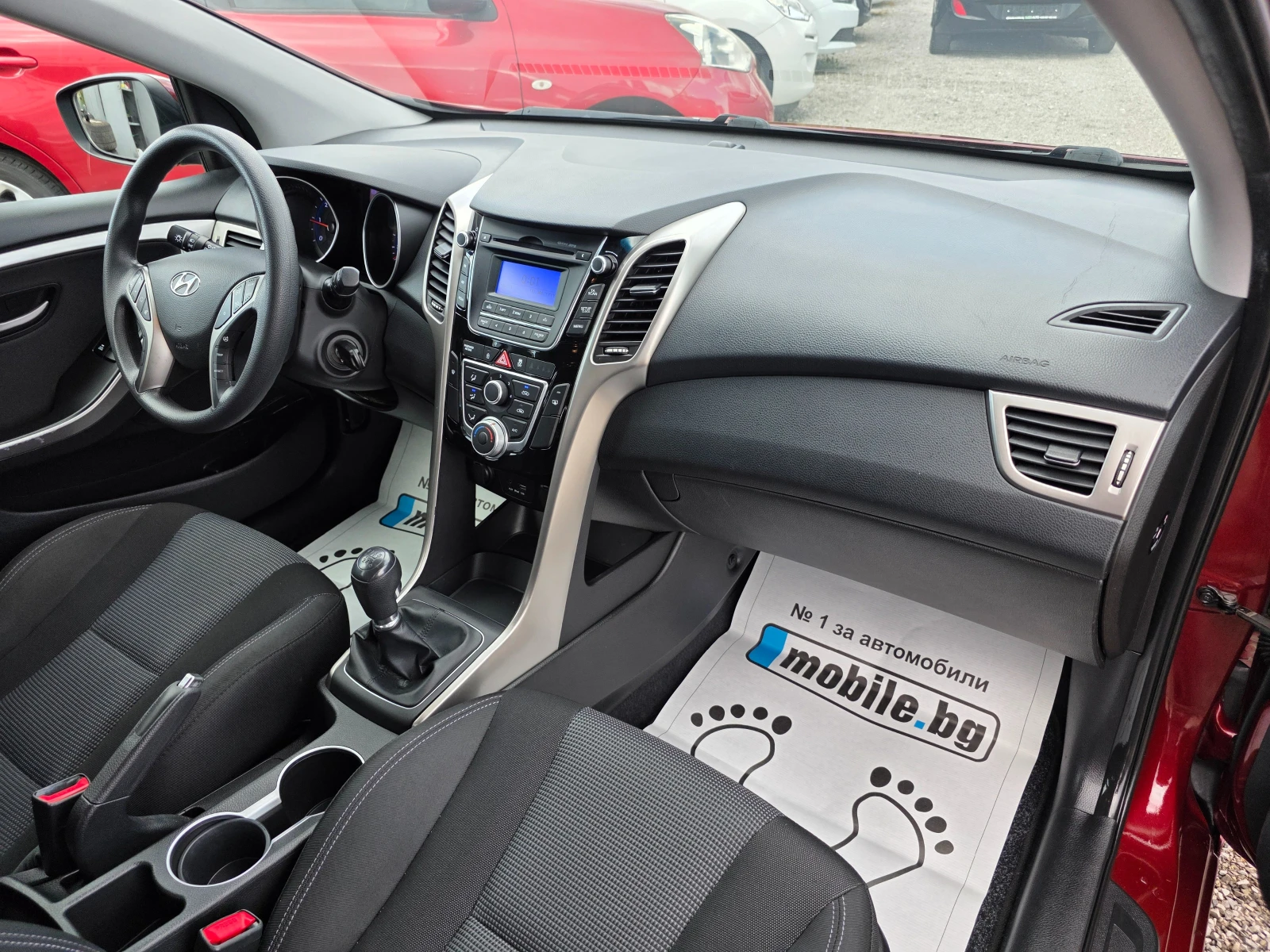 Hyundai I30 1.6CRDI 110K.C EURO6 TOP!, снимка 8 - Автомобили и джипове - 54229380