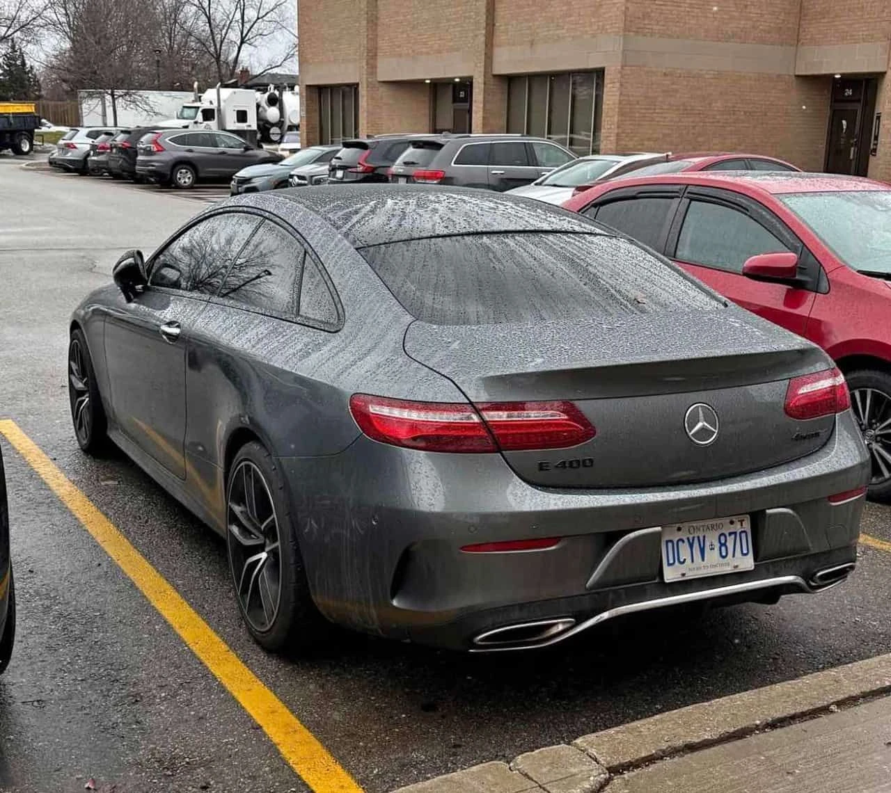 Mercedes-Benz E 400 / 360 / DISTRONIC / 3D BURMESTER /, снимка 2 - Автомобили и джипове - 54283669