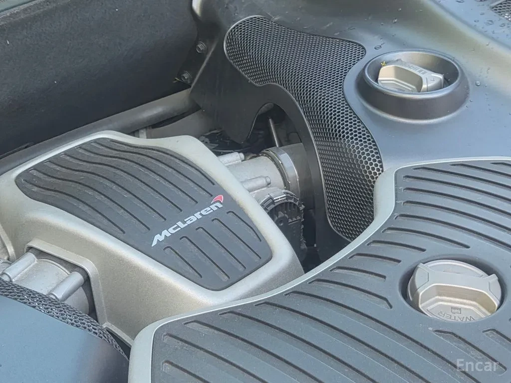 McLaren 650S, снимка 6 - Автомобили и джипове - 54358813