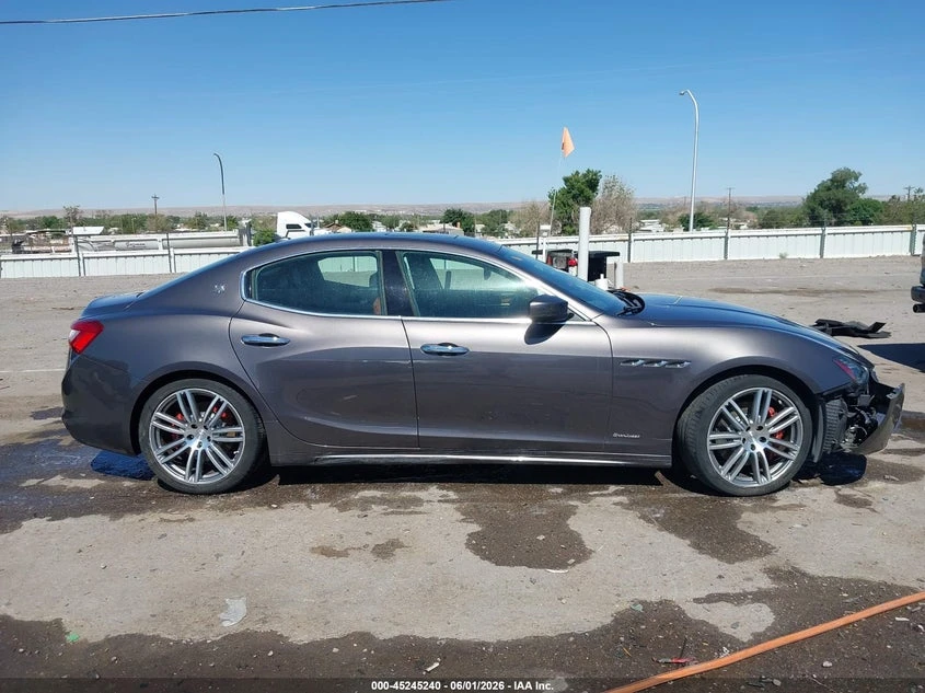 Maserati Ghibli 3.0l S Q4 Granlusso, снимка 13 - Автомобили и джипове - 54975035