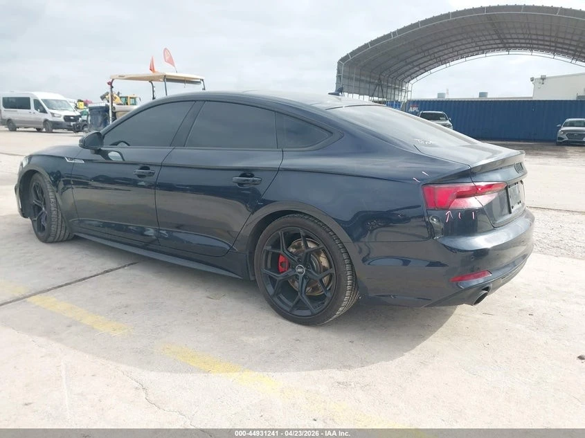 Audi A5 * ПАНО* KEYLESS* Camera* ПОДГРЕВ* , снимка 3 - Автомобили и джипове - 55321683