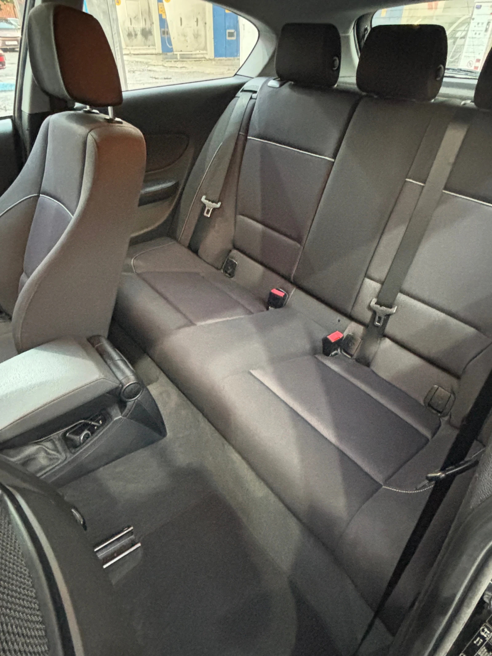 BMW 116 i, снимка 6 - Автомобили и джипове - 55792589