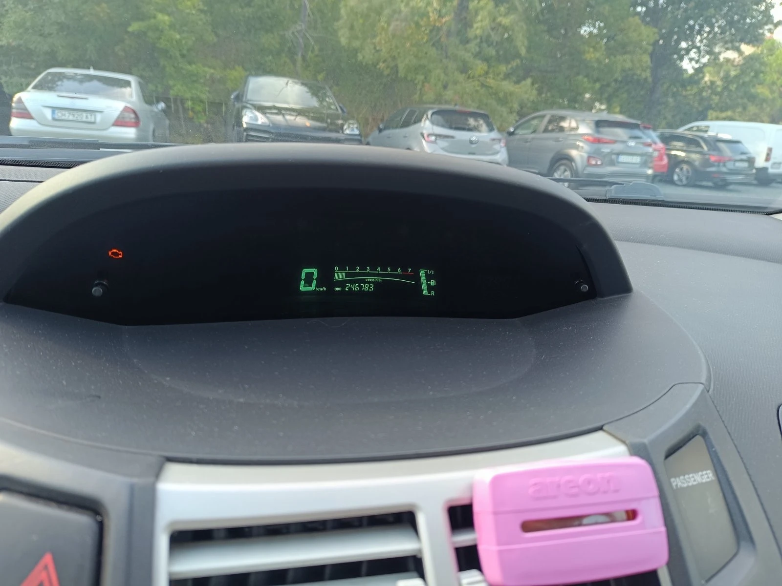 Toyota Yaris, снимка 8 - Автомобили и джипове - 55837750