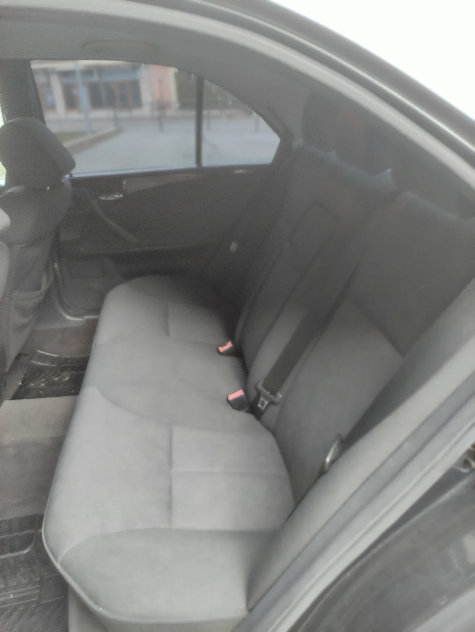 Mercedes-Benz E 220, снимка 6 - Автомобили и джипове - 56045506