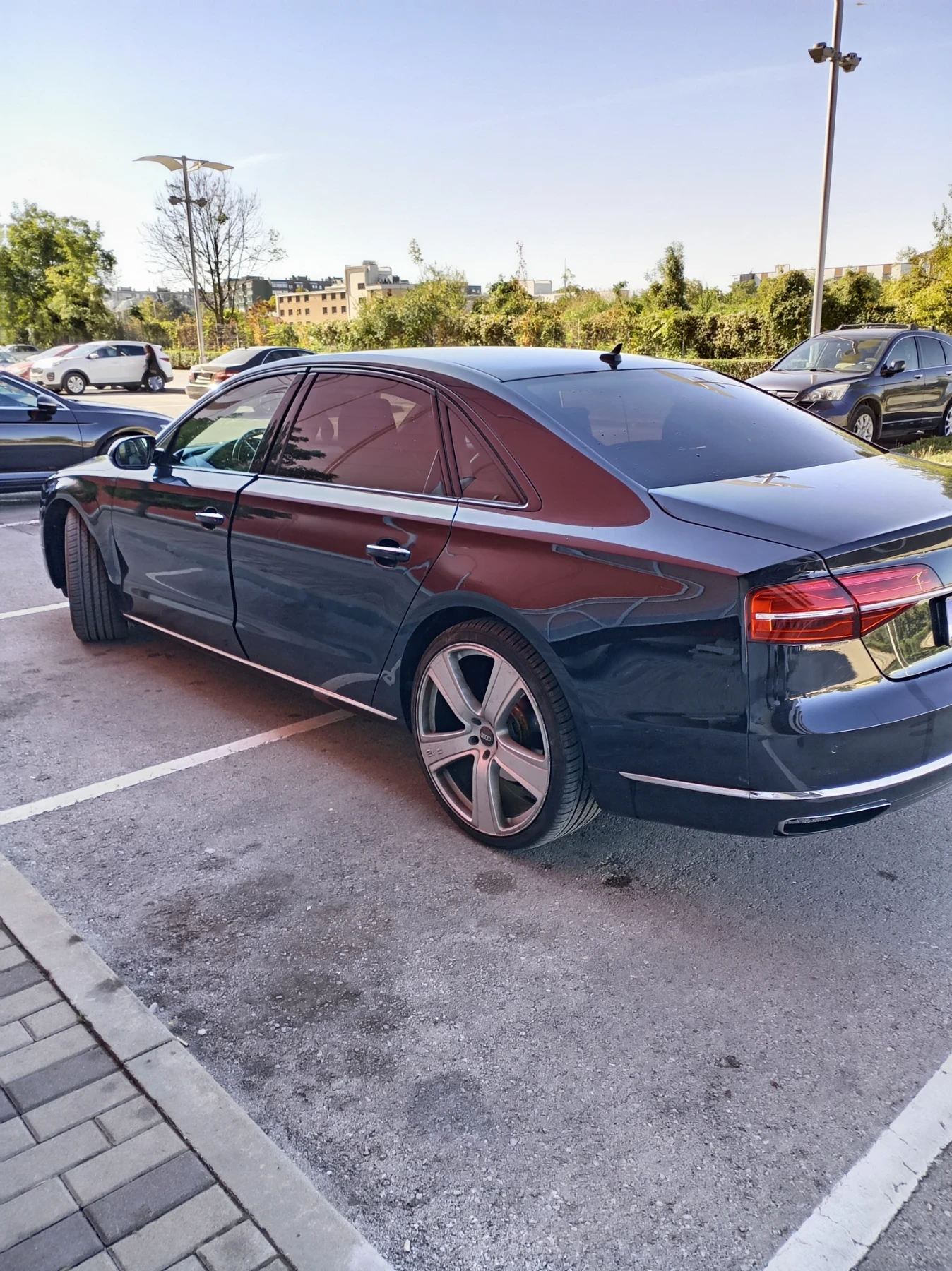 Audi A8, снимка 5 - Автомобили и джипове - 56348268