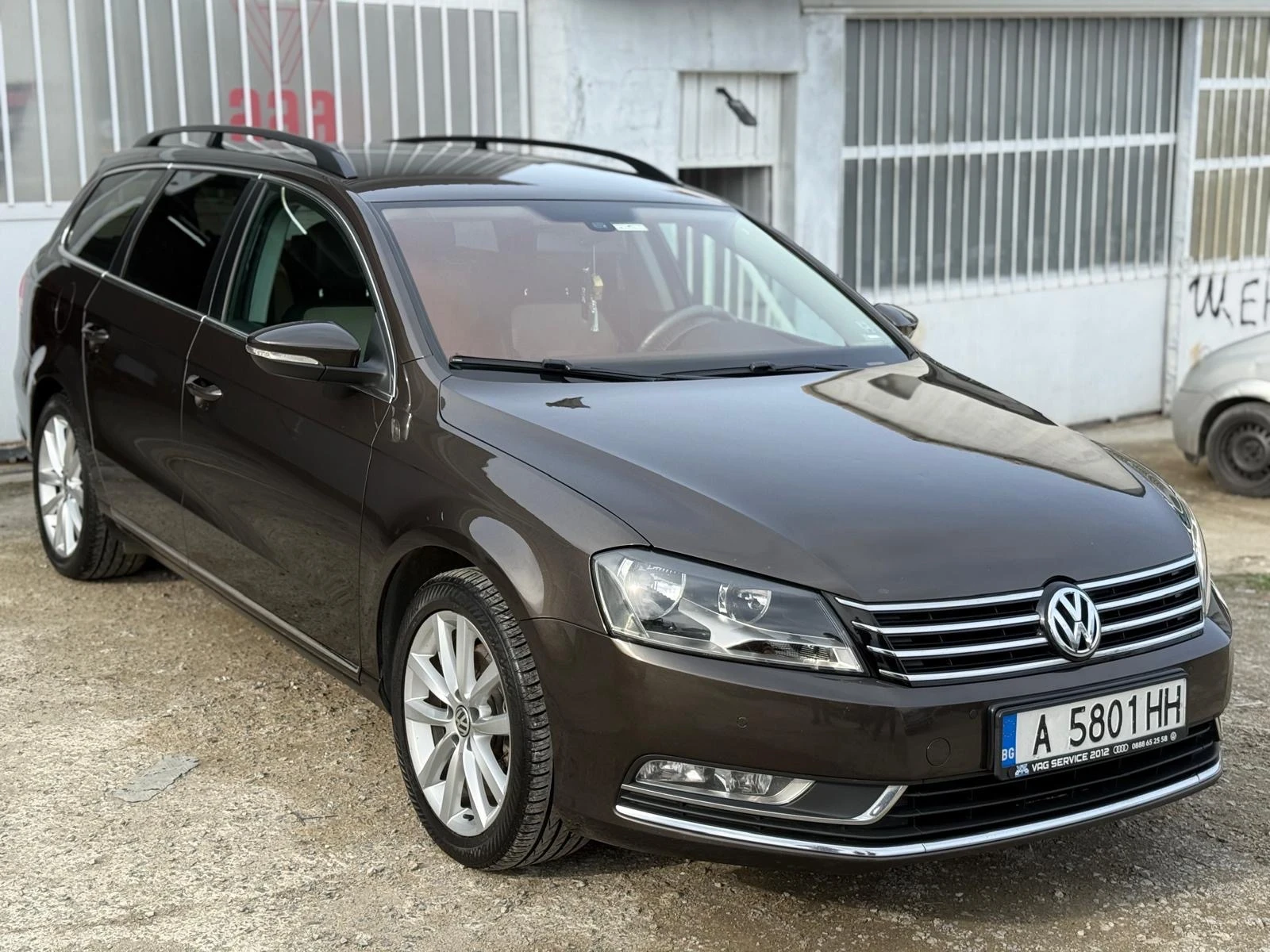 VW Passat, снимка 2 - Автомобили и джипове - 56395684