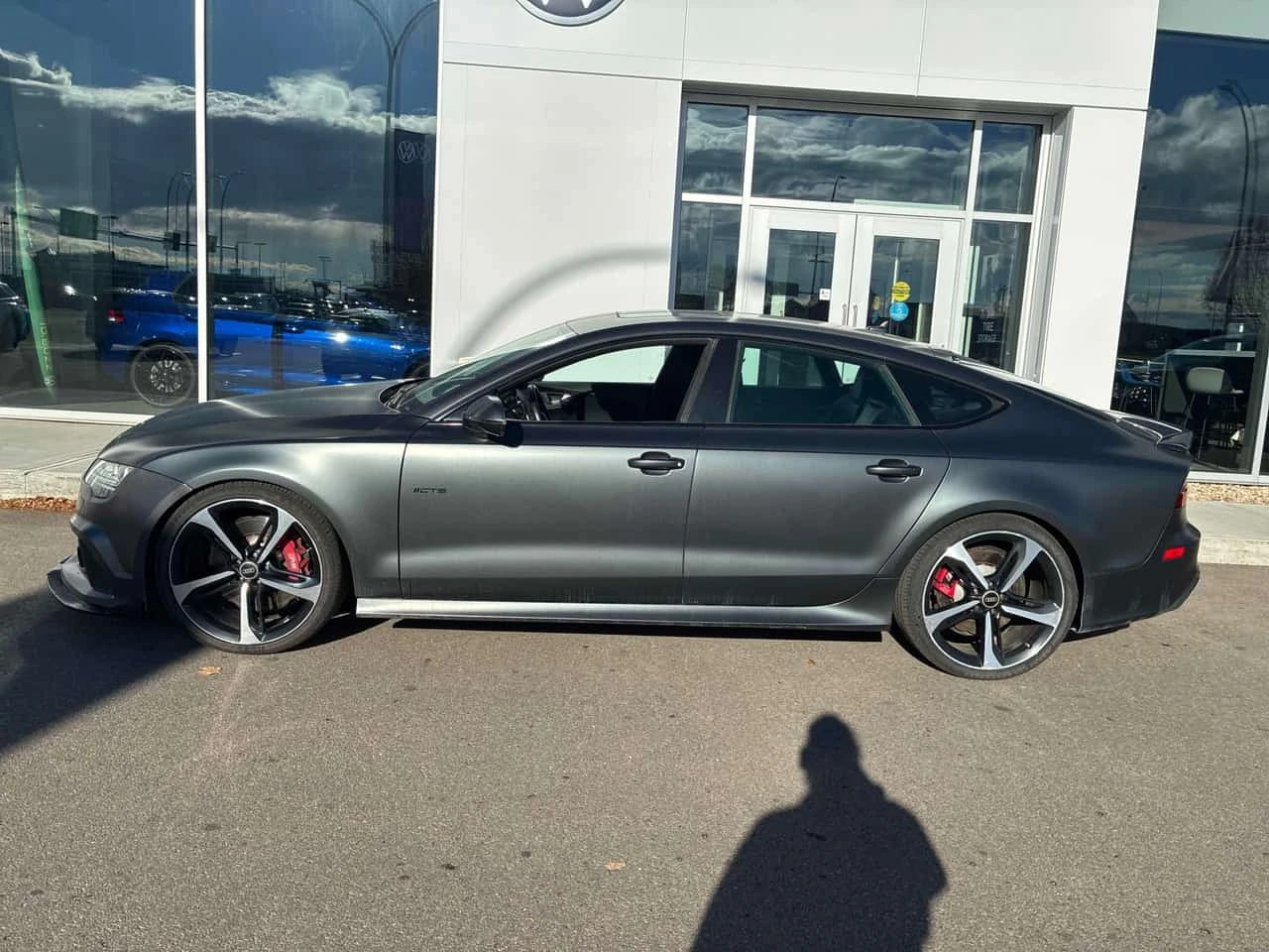 Audi Rs7  CARFAX / ОТ ПРЕДСТАВИТЕЛСТВО / 360 КАМЕРИ / HUD , снимка 3 - Автомобили и джипове - 56518759