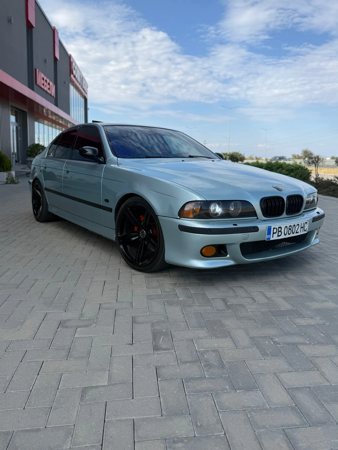 BMW 530