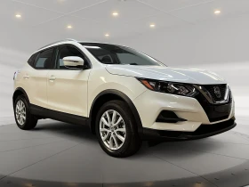 Nissan Qashqai * AWD CVT * CARFAX * ОПЦИЯ ЗА ФИНАНСИРАНЕ, снимка 17