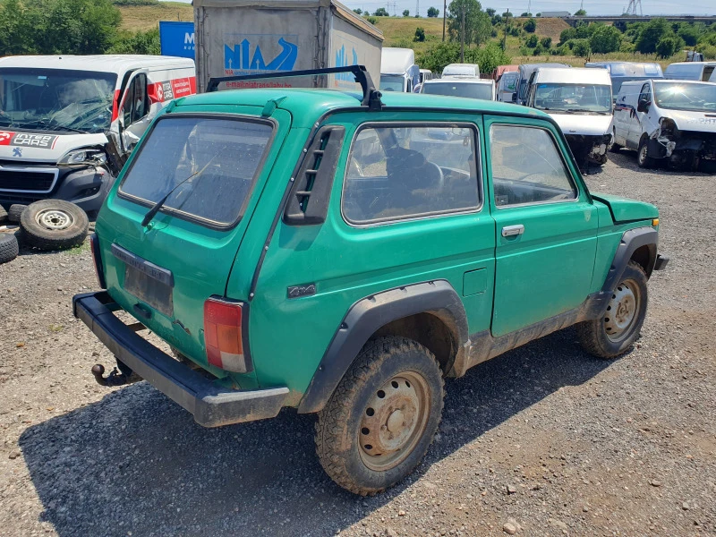 Lada Niva 1.7/на части , снимка 4 - Автомобили и джипове - 41853400