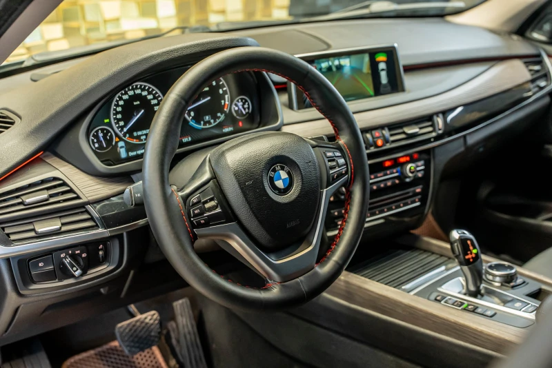 BMW X5 35i xDrive, снимка 8 - Автомобили и джипове - 51524693