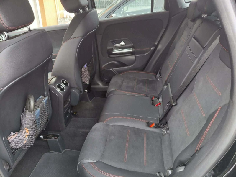 Mercedes-Benz GLA 250, снимка 4 - Автомобили и джипове - 52727461