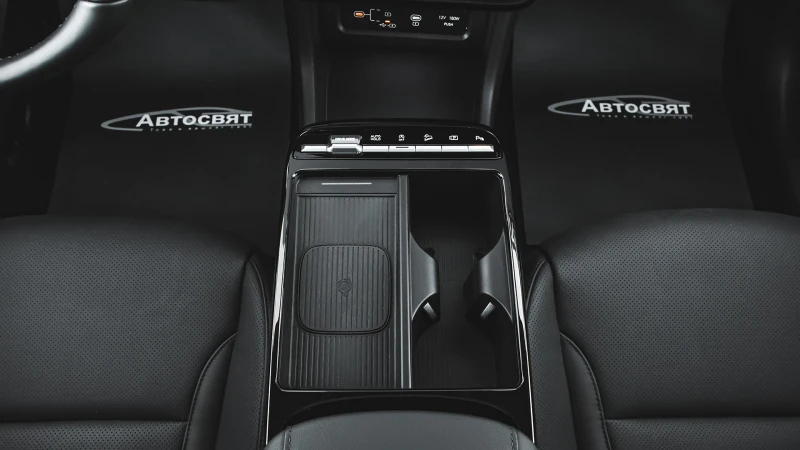 Hyundai Tucson 1.6 T-GDi LUXURY Mild Hybrid Automatic, снимка 11 - Автомобили и джипове - 53089910