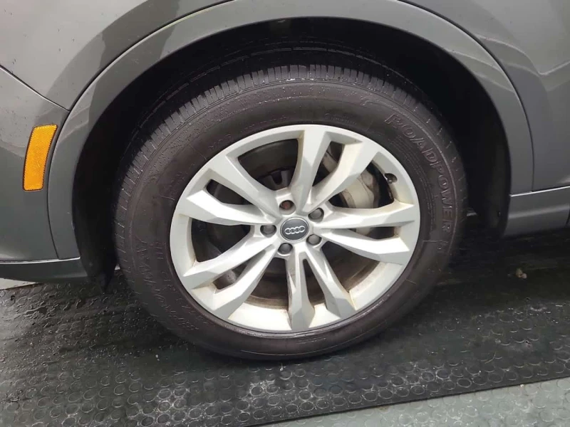 Audi Q7 * PREMIUM PLUS * CARFAX * ОБДУХВАНЕ* ПАНОРАМА* , снимка 17 - Автомобили и джипове - 53511578