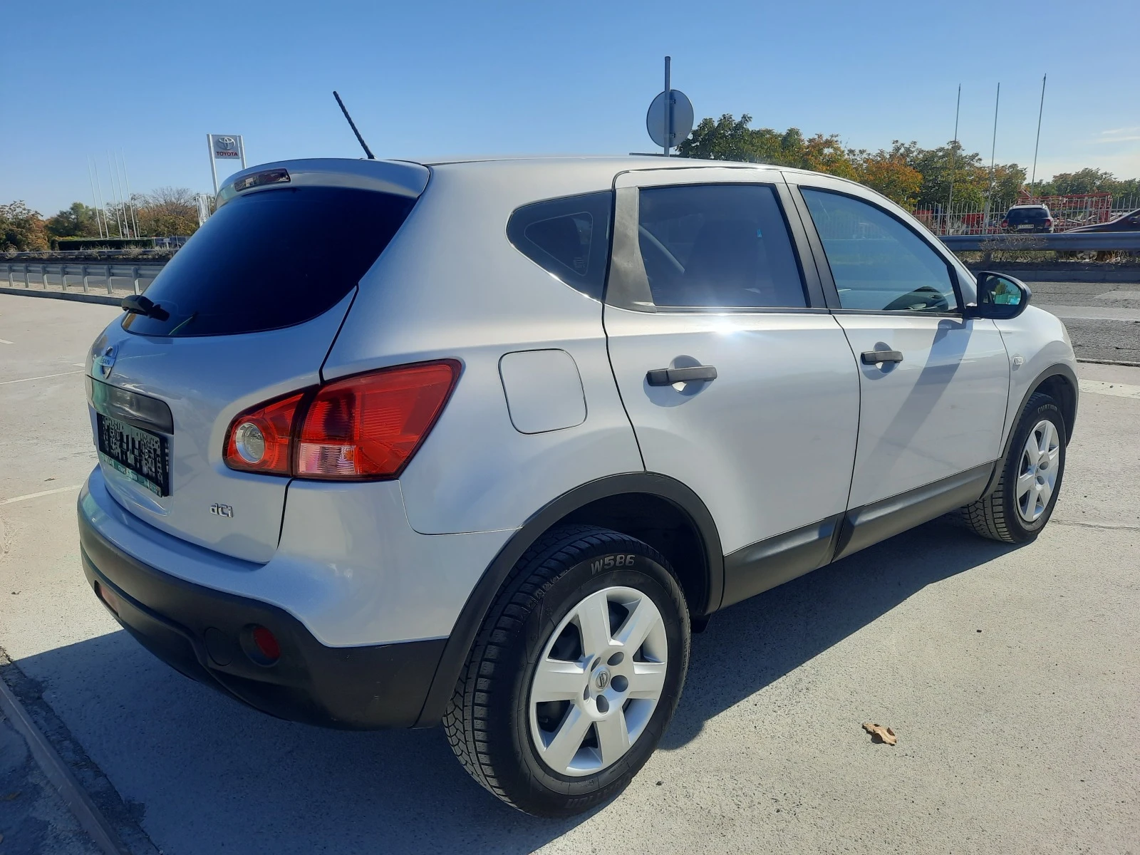 Nissan Qashqai 1, 5 DCi Италия - изображение 5