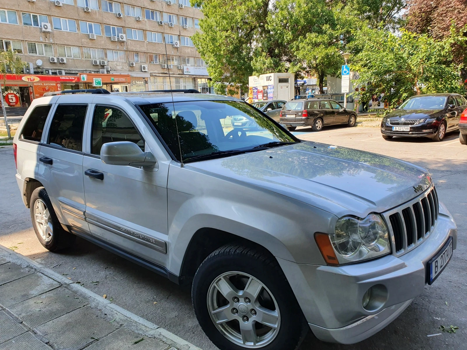 Jeep Grand cherokee 3.7I-V6, 4х2 - изображение 6