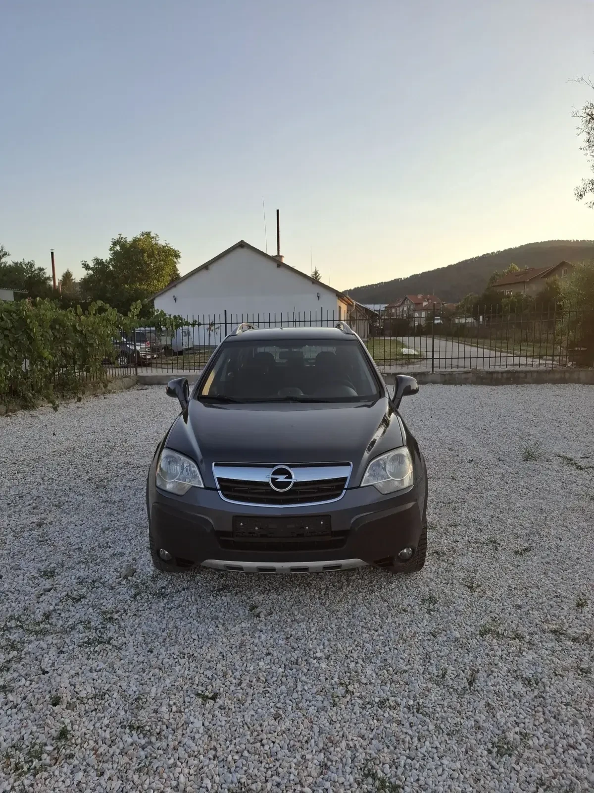 Opel Antara 2.0CDTI 4X4 - изображение 3