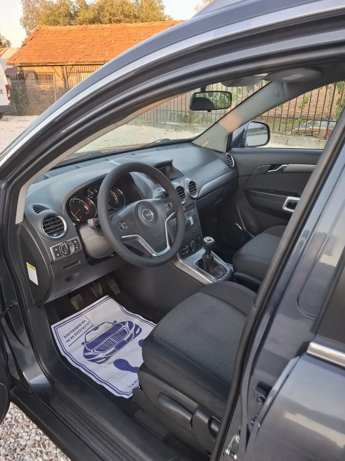 Opel Antara 2.0CDTI 4X4 - изображение 10