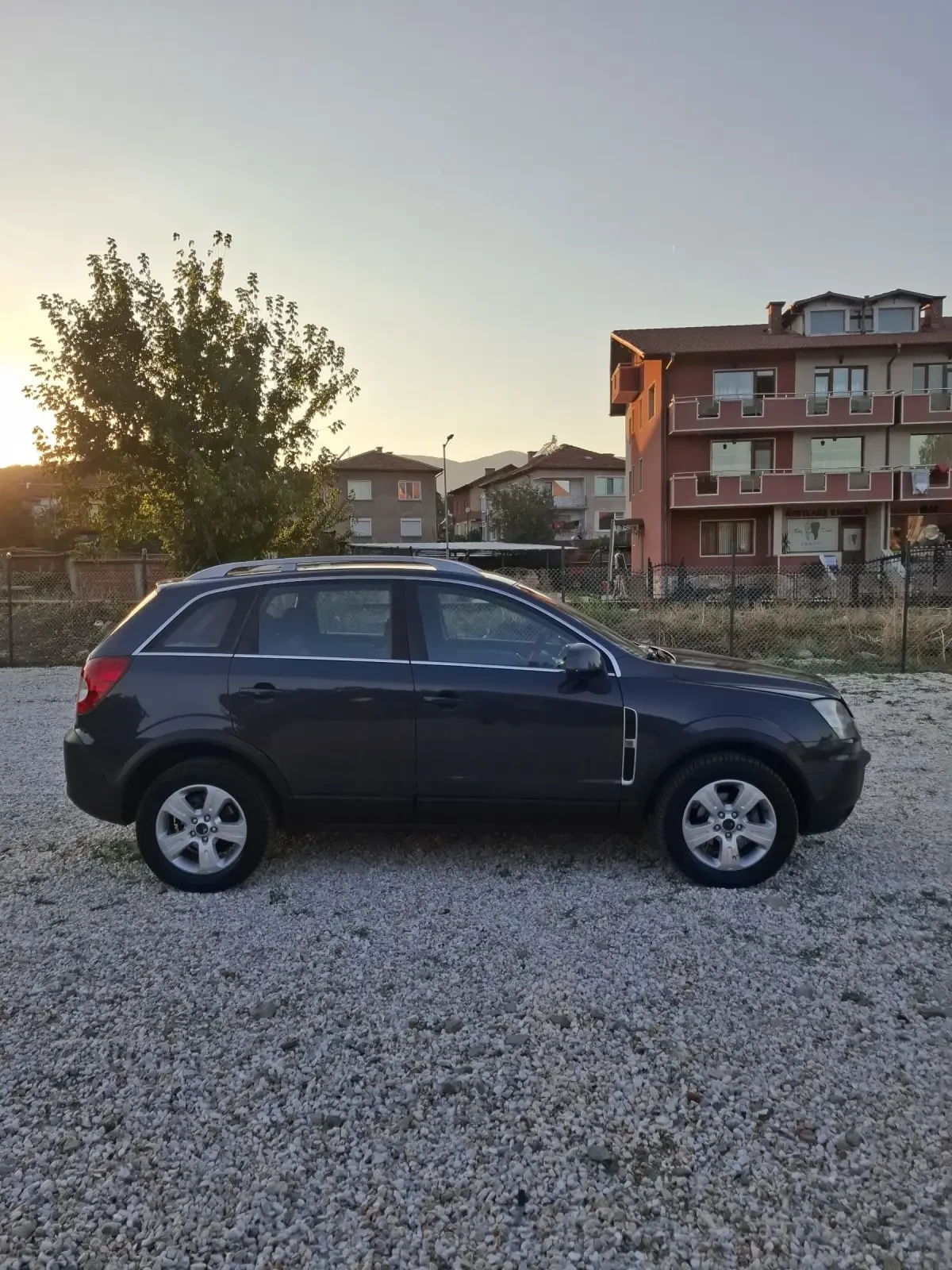 Opel Antara 2.0CDTI 4X4 - изображение 8