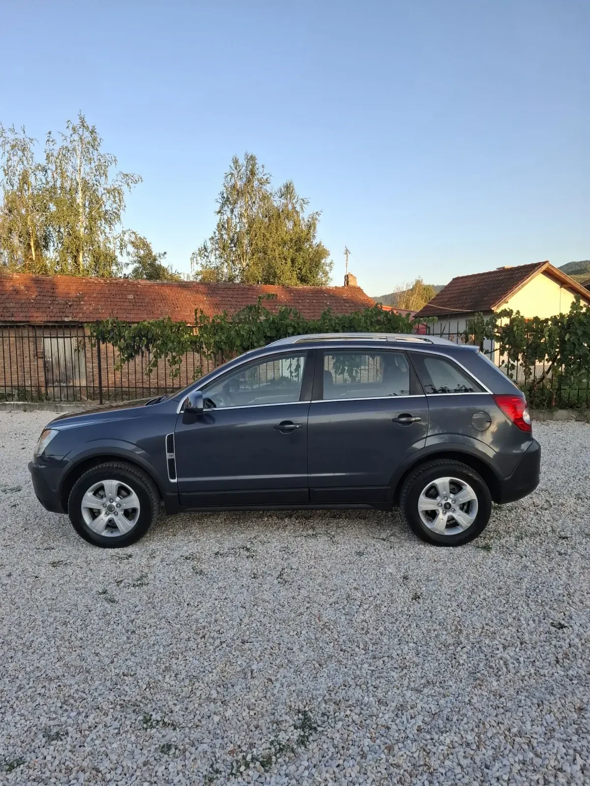 Opel Antara 2.0CDTI 4X4 - изображение 7