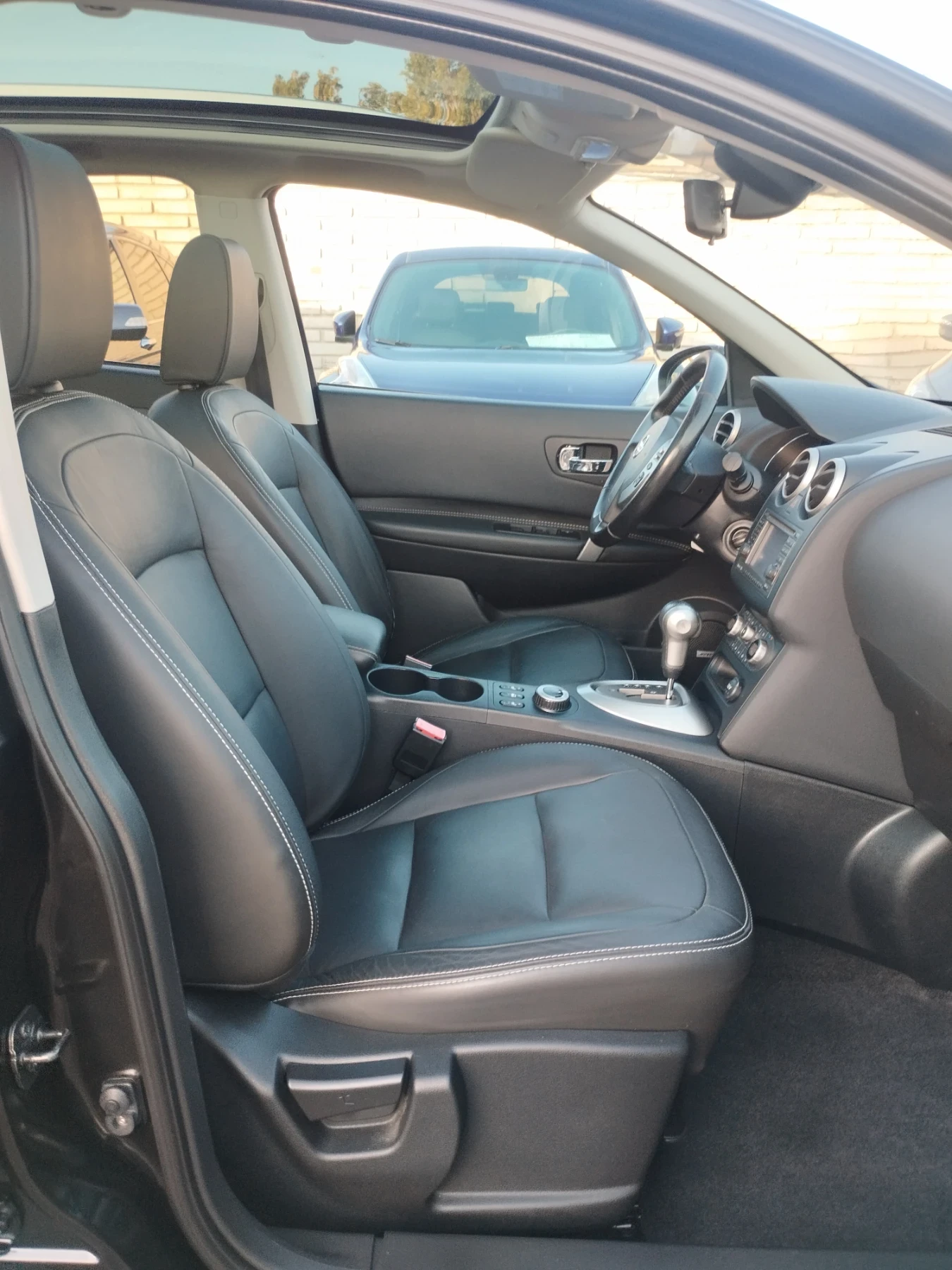 Nissan Qashqai 2.0 automatic 4* 4full exttri facelift  | Mobile.bg — изображение 15