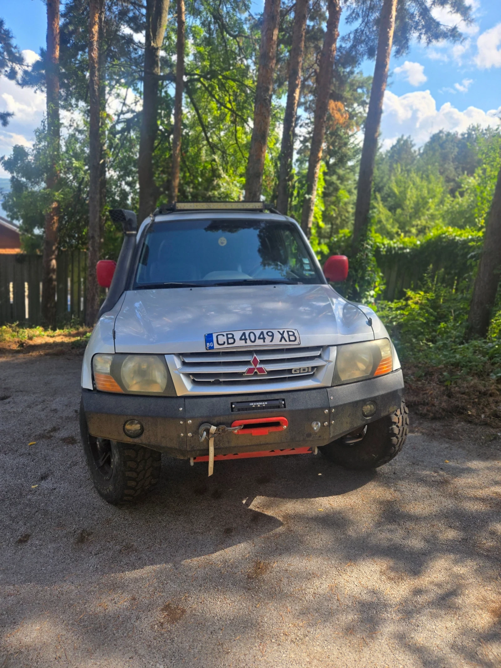 Mitsubishi Pajero Повдигнат, окачване, бронии, осветление и други  - изображение 3
