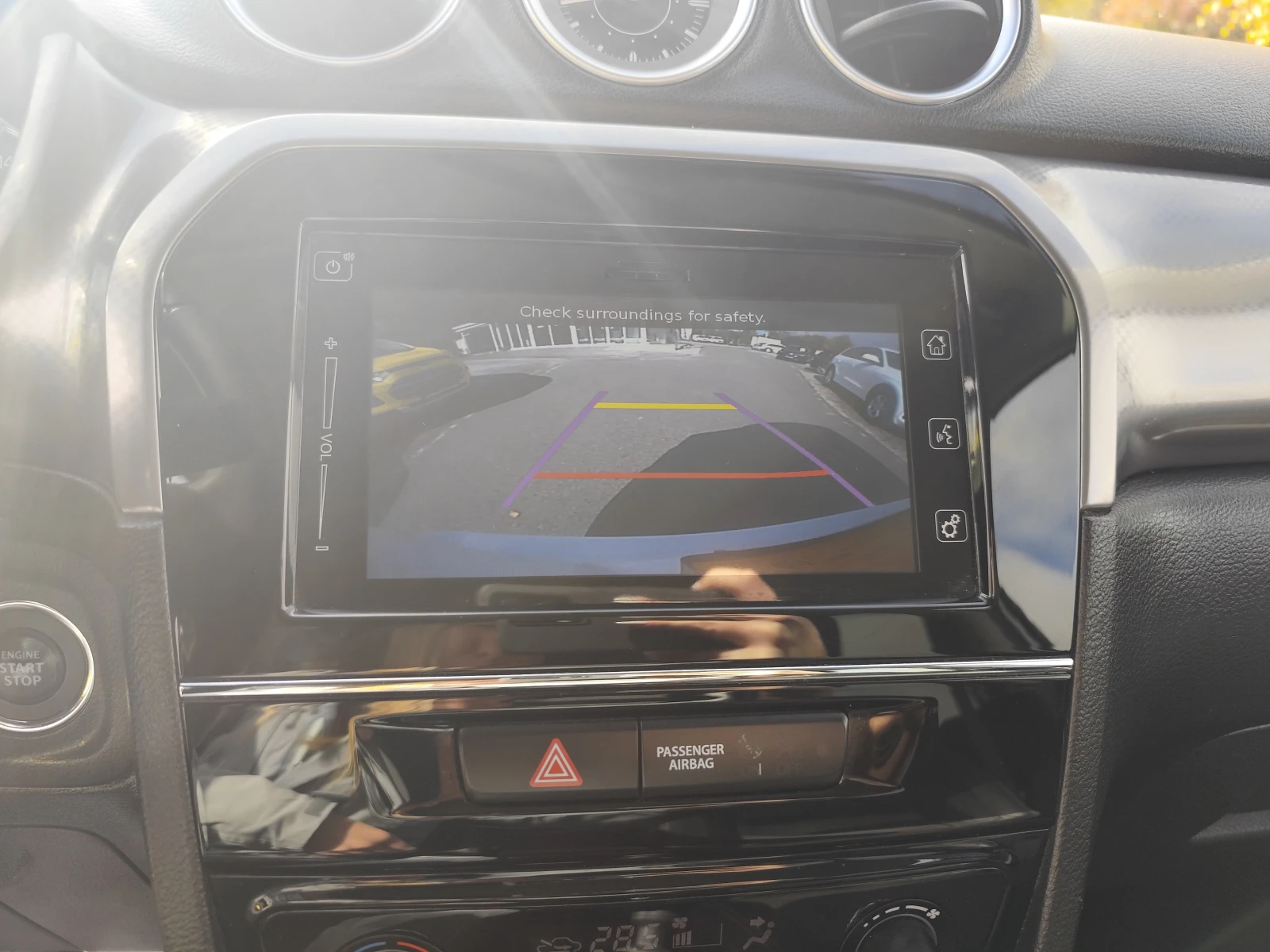 Suzuki Vitara 1.6DDiS* ALL GRIP* 4X4* EU6B* LED* NAVI*  - изображение 8