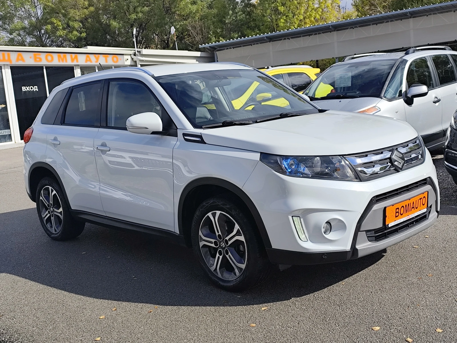 Suzuki Vitara 1.6DDiS* ALL GRIP* 4X4* EU6B* LED* NAVI*  - изображение 2