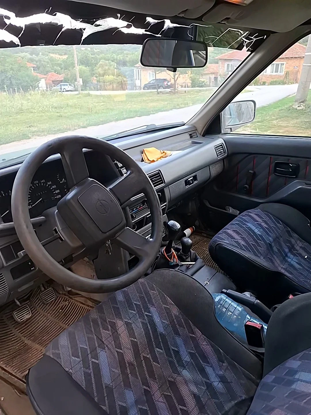 Opel Frontera 2.0 115 - изображение 5