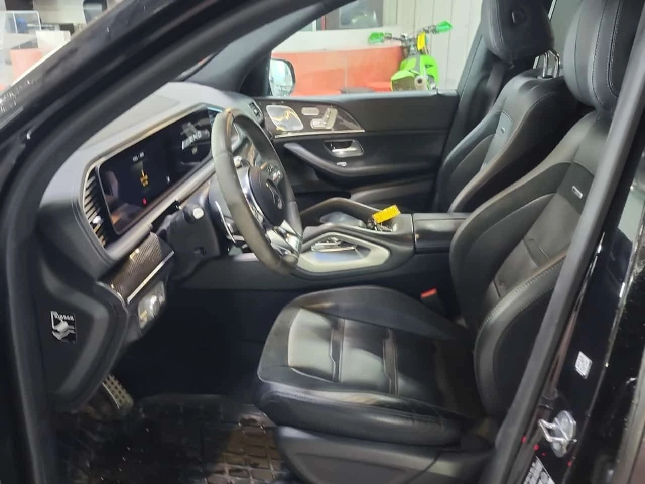 Mercedes-Benz GLS 63 AMG * Head-Up-Display * Панорама * CARFAX * , снимка 8 - Автомобили и джипове - 53873450