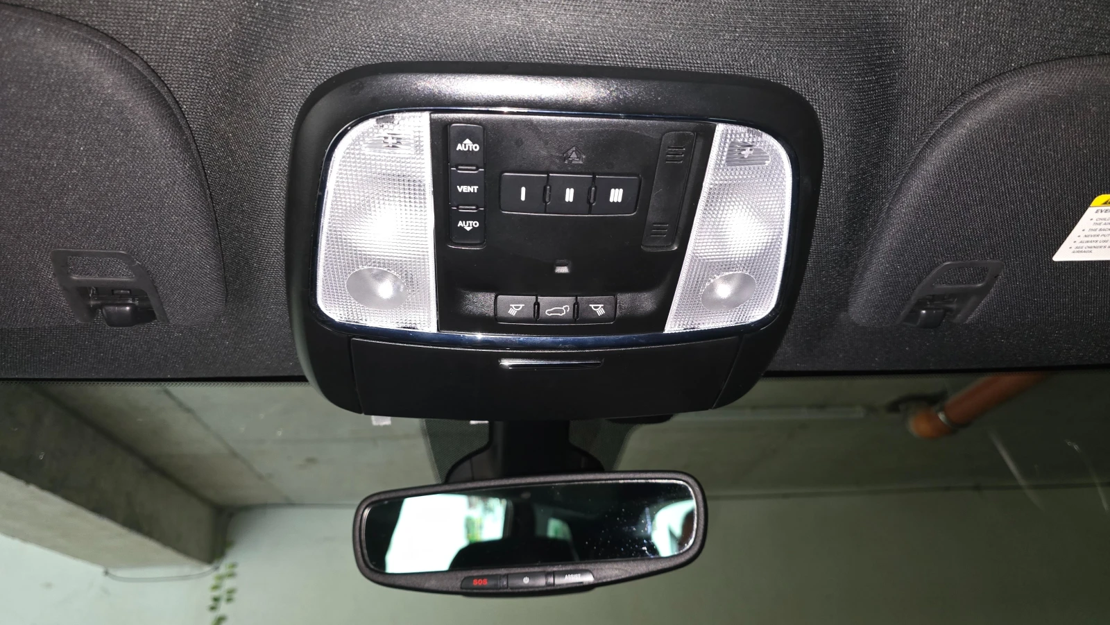 Jeep Grand cherokee Altitude 3.6L V6, 4x4, снимка 14 - Автомобили и джипове - 54714062