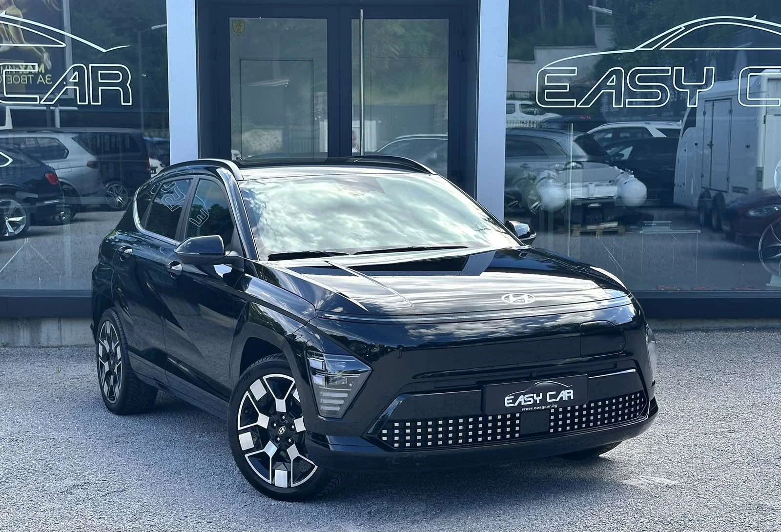 Hyundai Kona Elektro Prime/ NAVI/LED/HUD/BOSE/CAMERA/ГАРАНЦИЯ, снимка 2 - Автомобили и джипове - 54942243