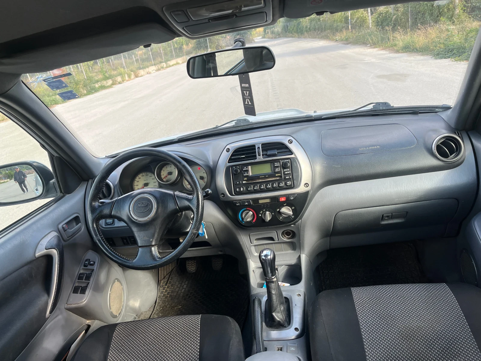 Toyota Rav4, снимка 9 - Автомобили и джипове - 56215645