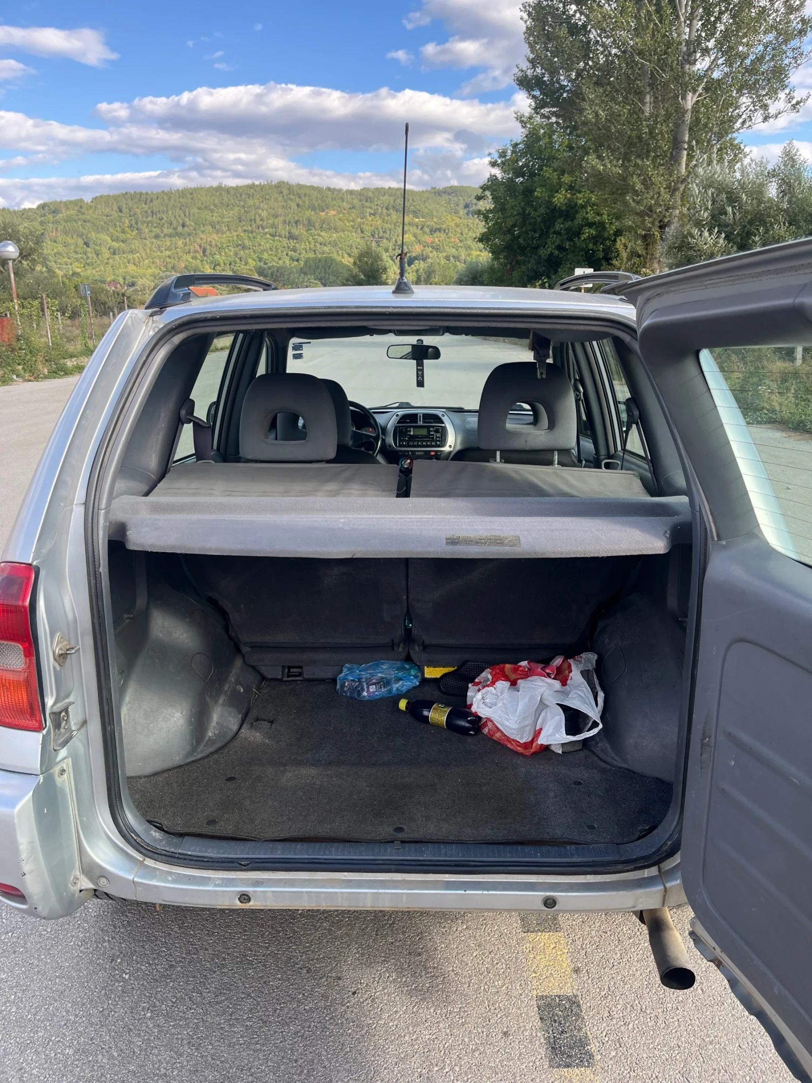 Toyota Rav4, снимка 8 - Автомобили и джипове - 56215645