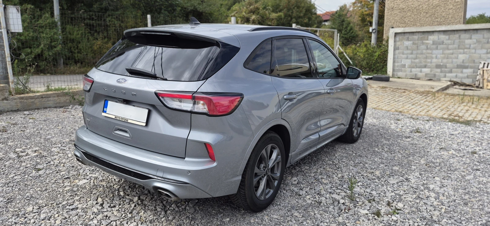 Ford Kuga 2.0EcoBlue ST-line 4WD, снимка 4 - Автомобили и джипове - 56565475