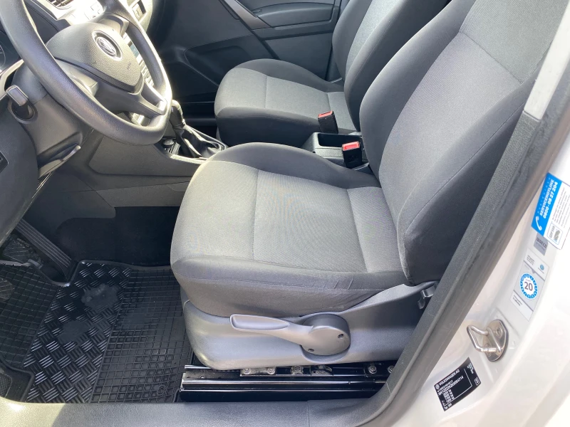 VW Caddy -2.0TDI/MAXI/ХЛАДИЛЕН/2019г./КЛИМАТИК, снимка 6 - Бусове и автобуси - 49608528