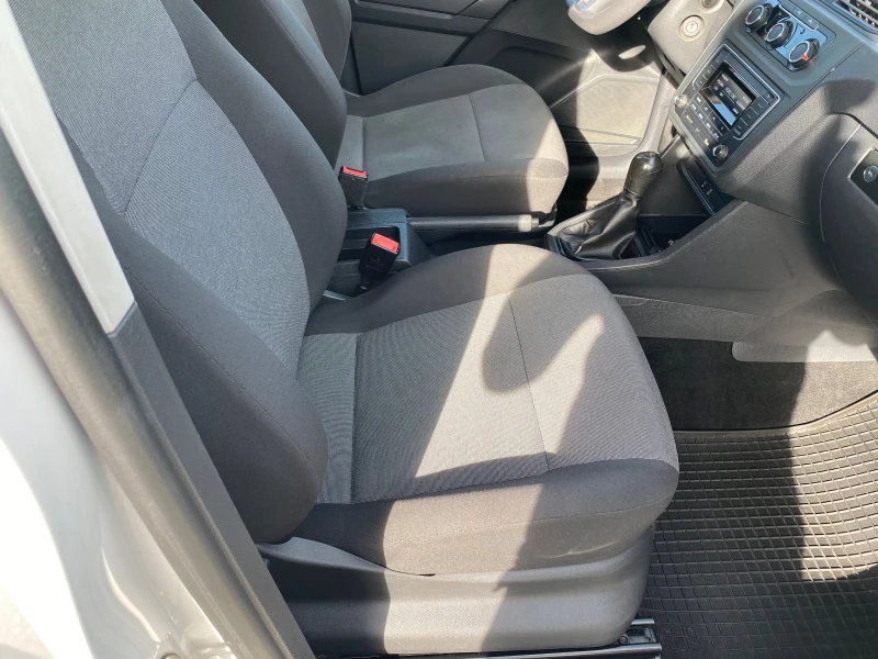 VW Caddy -2.0TDI/MAXI/ХЛАДИЛЕН/2019г./КЛИМАТИК, снимка 7 - Бусове и автобуси - 49608528