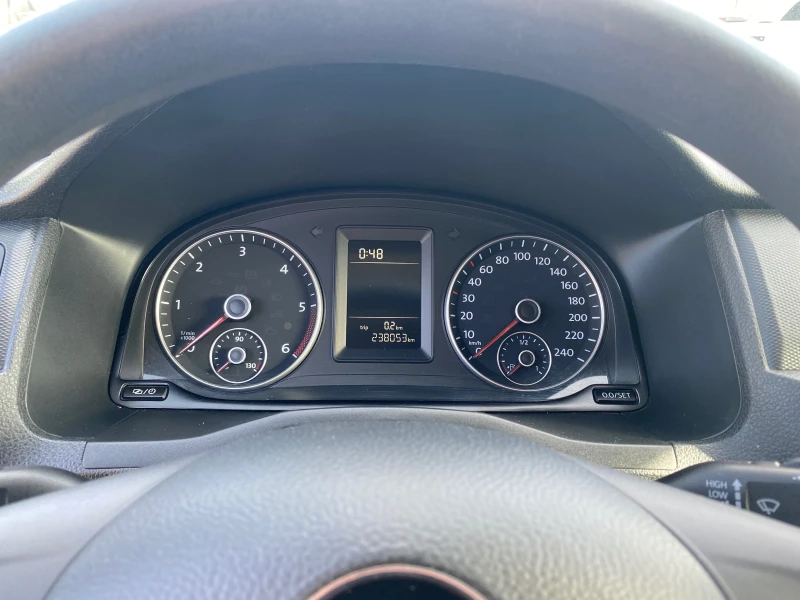 VW Caddy -2.0TDI/MAXI/ХЛАДИЛЕН/2019г./КЛИМАТИК, снимка 9 - Бусове и автобуси - 49608528