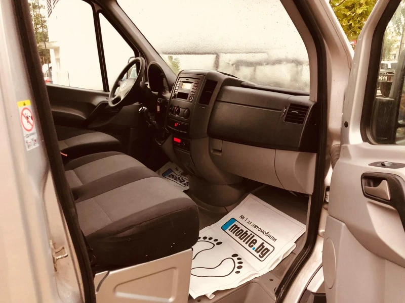 VW Crafter 2.0TDI Дограмаджийски , снимка 6 - Бусове и автобуси - 51410180