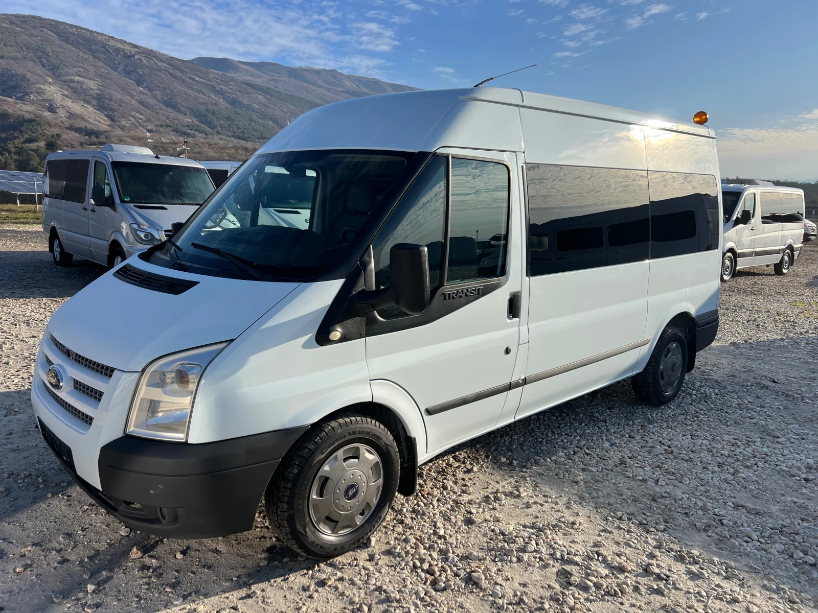 Ford Transit 9 МЕСТА - ДВОЕН КЛИМАТИК, снимка 1