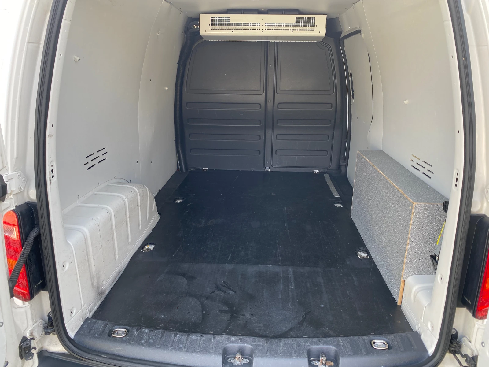 VW Caddy -2.0TDI/MAXI//2019./ | Mobile.bg   12