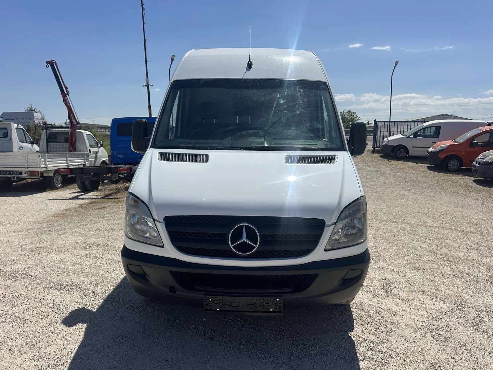 Mercedes-Benz Sprinter 318  - изображение 3
