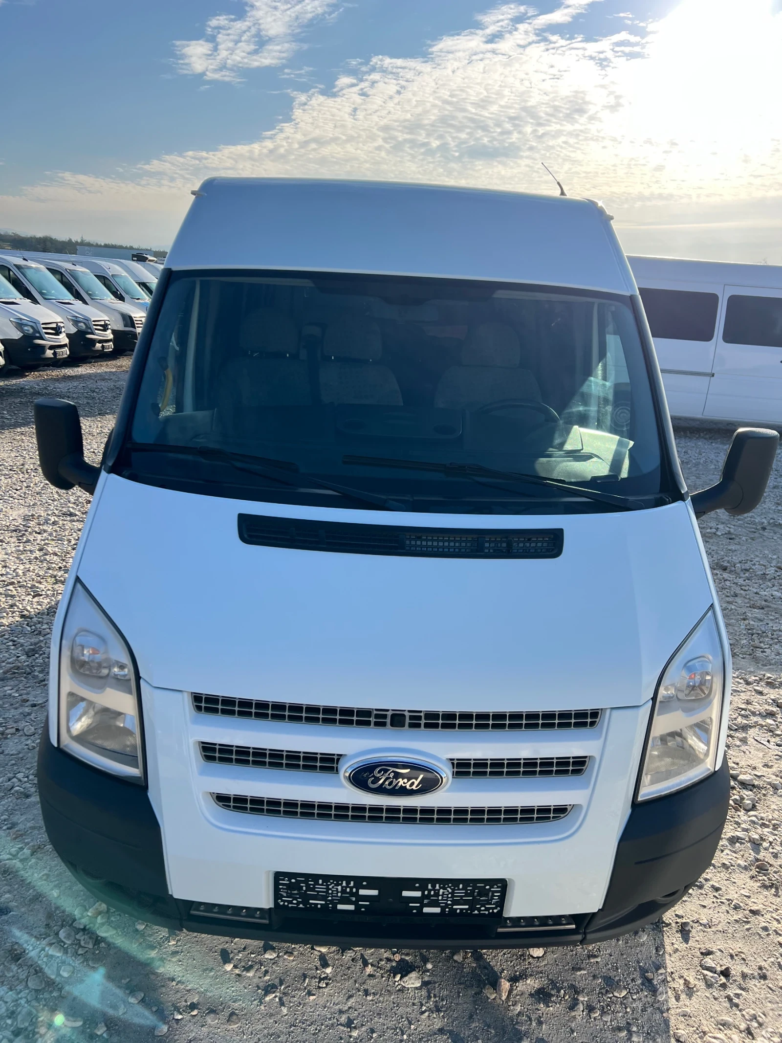 Ford Transit 9 ����� - ����� �������� | Mobile.bg � ����������� 3