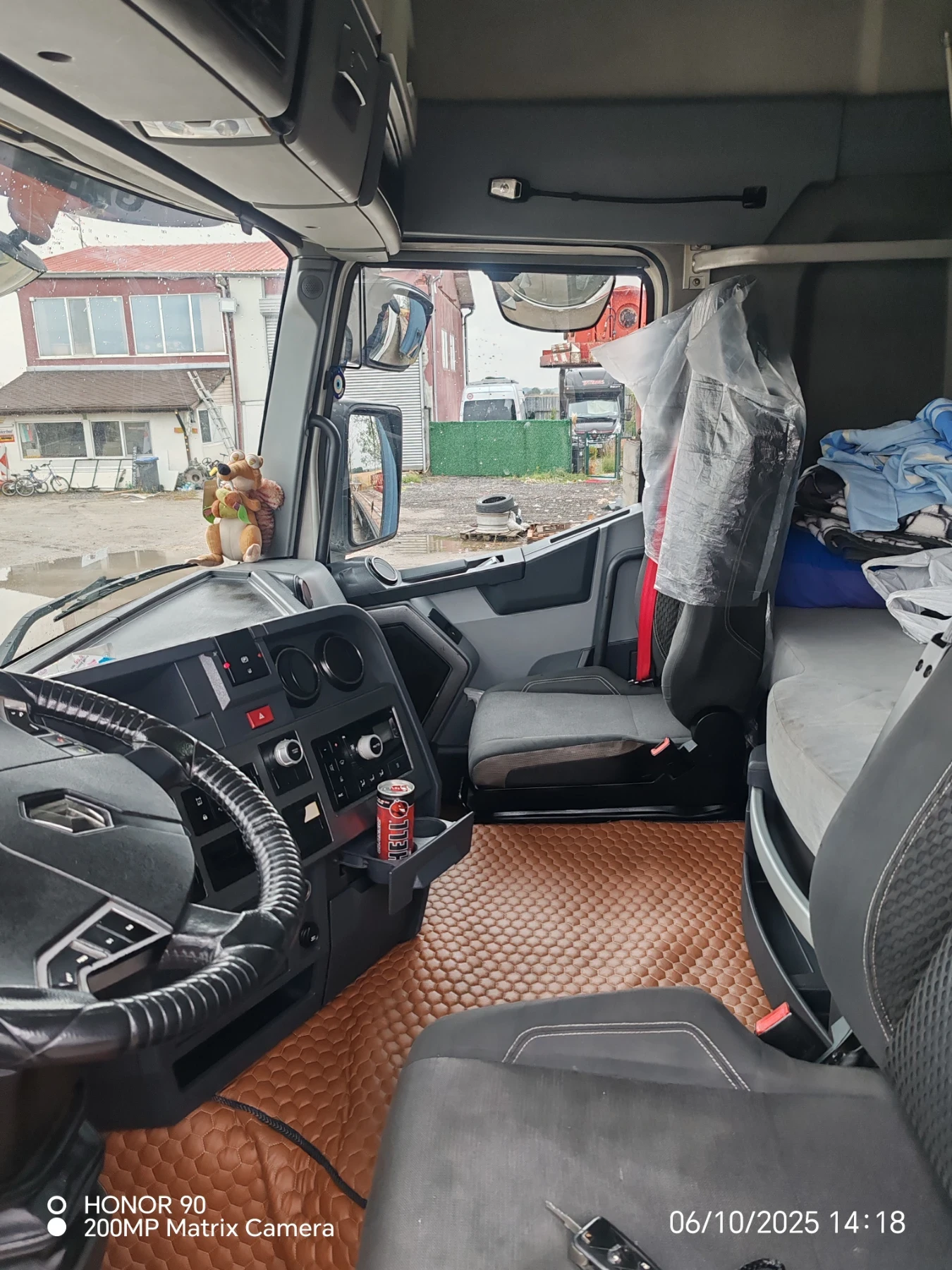 Renault T, снимка 7 - Камиони - 54090894