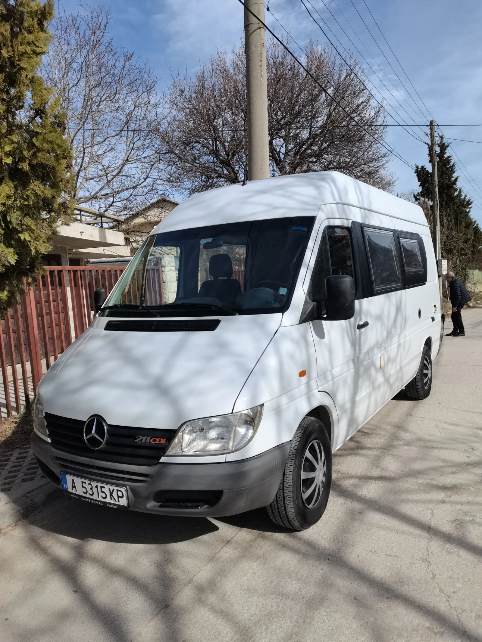 Кемпер Mercedes-Benz 211 CDI